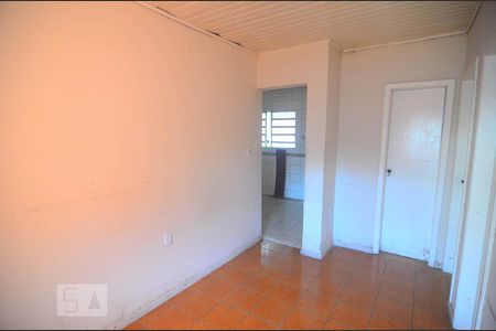 Sala de casa à venda com 2 quartos, 62m² em Centro, Canoas