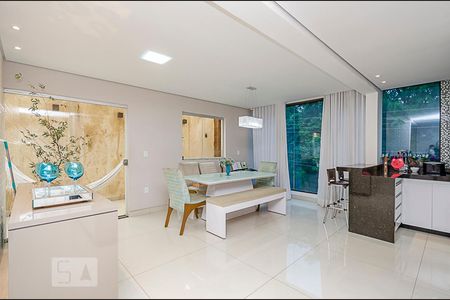 Sala de casa para alugar com 4 quartos, 280m² em Cinquentenario, Belo Horizonte