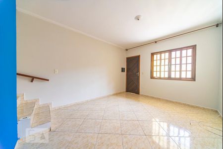 Sala de casa para alugar com 3 quartos, 87m² em Vila Camilopolis, Santo André