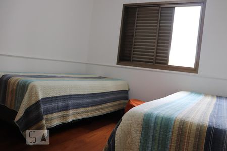 Quarto 1 de apartamento à venda com 4 quartos, 144m² em Parque das Nações, Santo André