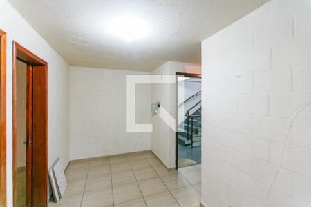 Sala de apartamento à venda com 2 quartos, 48m² em Vila Nova, Porto Alegre