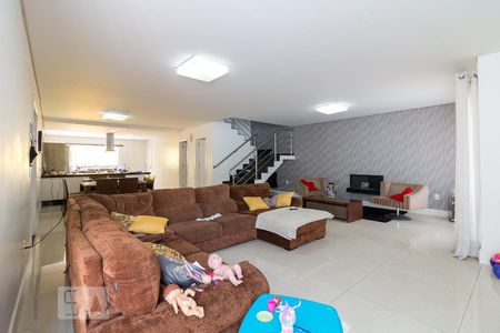 Sala 1 de casa para alugar com 5 quartos, 500m² em Jardim Gumercindo, Guarulhos