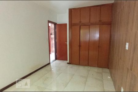 Quarto 1 de casa para alugar com 3 quartos, 162m² em Taguatinga Norte (taguatinga), Brasília