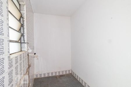 Cozinha de apartamento para alugar com 1 quarto, 54m² em Sarandi, Porto Alegre