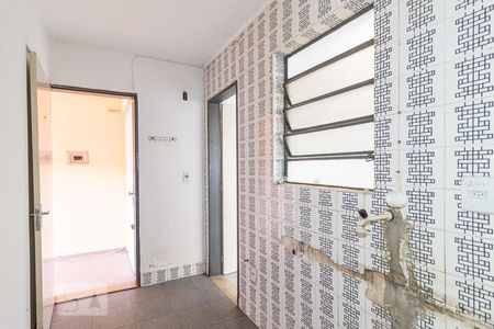 Cozinha de apartamento para alugar com 1 quarto, 54m² em Sarandi, Porto Alegre