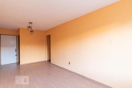 Sala de apartamento para alugar com 1 quarto, 54m² em Sarandi, Porto Alegre