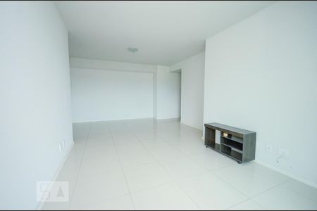 Sala de apartamento para alugar com 3 quartos, 114m² em Icaraí, Niterói