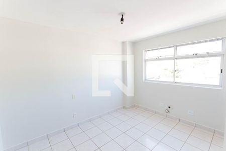 Sala/Quarto de kitnet/studio para alugar com 1 quarto, 30m² em Setor Leste Universitário, Goiânia