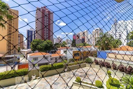 Vista da sacada de apartamento para alugar com 3 quartos, 90m² em Cambuí, Campinas