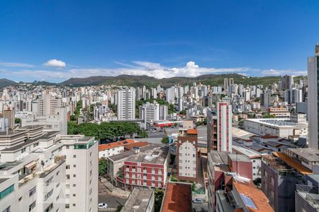 Vista Sala de apartamento para alugar com 4 quartos, 150m² em São Pedro, Belo Horizonte