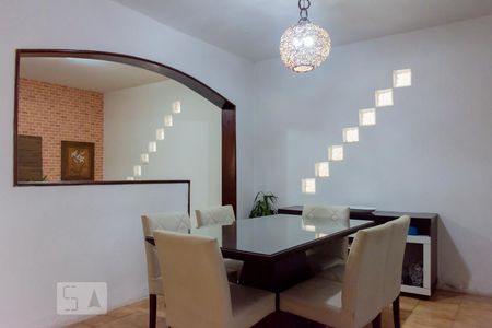 Sala de jantar de casa para alugar com 3 quartos, 250m² em Jardim Roberto, Osasco