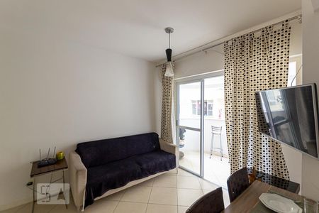 Sala de apartamento para alugar com 2 quartos, 64m² em Santa Rosa, Niterói