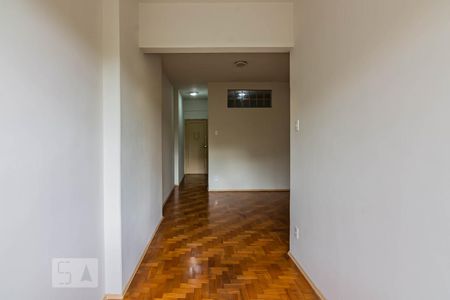 Sala  de apartamento para alugar com 2 quartos, 100m² em Centro, Belo Horizonte