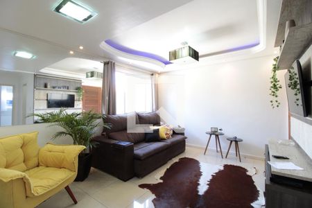 Sala de casa de condomínio à venda com 2 quartos, 100m² em Olaria, Canoas