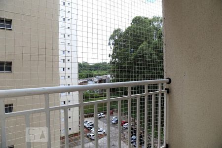 Varanda da Sala de apartamento à venda com 2 quartos, 48m² em Jardim Henriqueta, Taboão da Serra