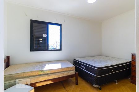 Quarto de apartamento à venda com 1 quarto, 50m² em Vila Itapura, Campinas