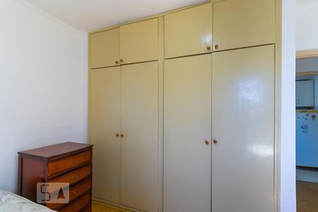 Quarto - Armários de apartamento à venda com 1 quarto, 50m² em Vila Itapura, Campinas