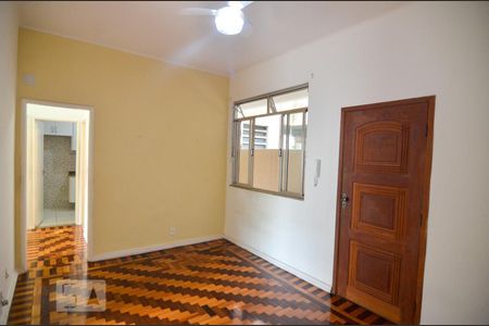 Sala de apartamento para alugar com 3 quartos, 71m² em Botafogo, Rio de Janeiro