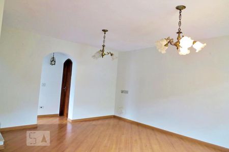 Sala de casa para alugar com 4 quartos, 320m² em Vila Gustavo, São Paulo