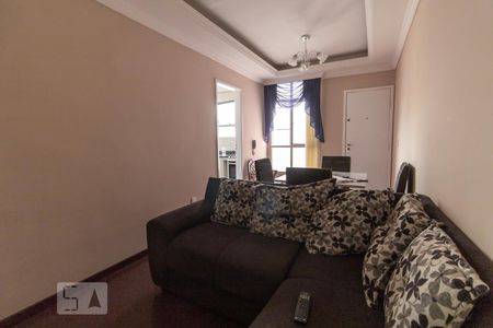 Sala de apartamento para alugar com 3 quartos, 60m² em Sagrada Família, Belo Horizonte