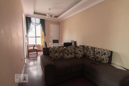 Sala de apartamento para alugar com 3 quartos, 60m² em Sagrada Família, Belo Horizonte