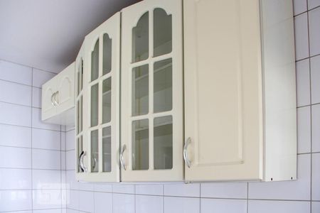 Detalhe cozinha de apartamento para alugar com 2 quartos, 56m² em Itacorubi, Florianópolis