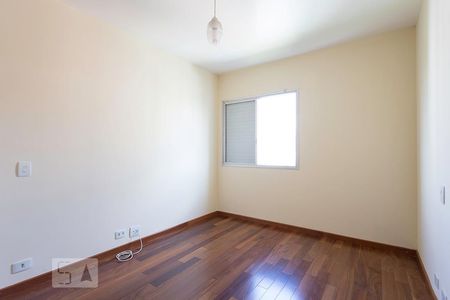 Quarto 1 de apartamento para alugar com 2 quartos, 84m² em Vila Pirajussara, São Paulo