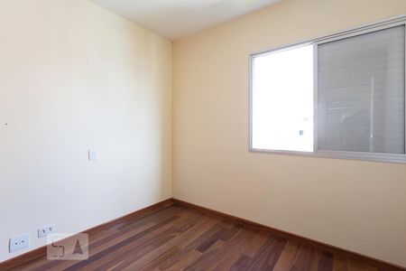 Quarto 2 de apartamento para alugar com 2 quartos, 84m² em Vila Pirajussara, São Paulo