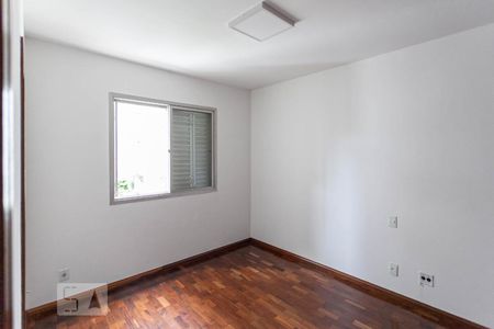 Suíte de apartamento à venda com 3 quartos, 110m² em Funcionários, Belo Horizonte