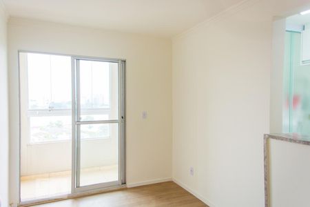 Sala de apartamento para alugar com 2 quartos, 60m² em Utinga, Santo André