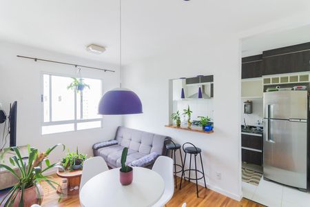 Sala de apartamento à venda com 2 quartos, 44m² em Vila Venditti, Guarulhos