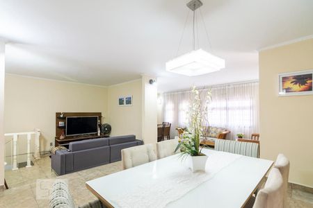 Sala de casa para alugar com 3 quartos, 500m² em Vila Lucinda, Santo André