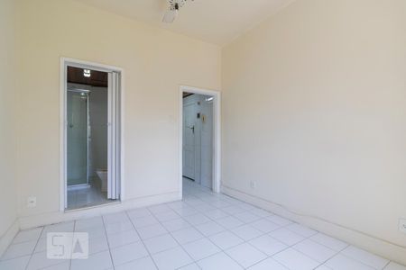 Sala/Quarto de kitnet/studio para alugar com 1 quarto, 21m² em Catete, Rio de Janeiro