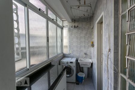 Área de Serviço de apartamento para alugar com 3 quartos, 100m² em Santo Antônio, Belo Horizonte