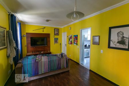 Sala de apartamento para alugar com 3 quartos, 100m² em Santo Antônio, Belo Horizonte