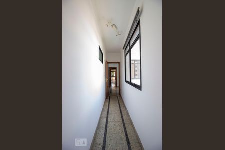 Corredor de apartamento para alugar com 4 quartos, 193m² em Centro, Jundiaí