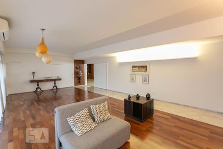 Sala de apartamento para alugar com 4 quartos, 370m² em Funcionários, Belo Horizonte