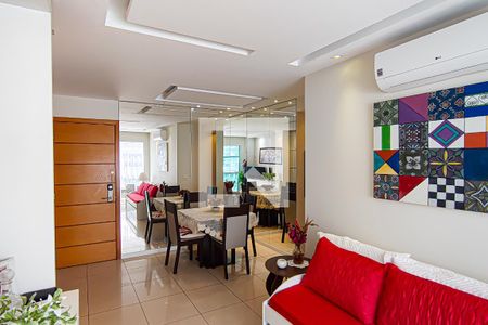 sala de apartamento para alugar com 2 quartos, 70m² em Jacarepaguá, Rio de Janeiro