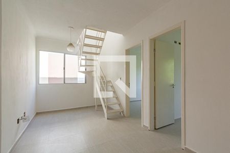 Sala de apartamento à venda com 4 quartos, 98m² em Parque Pinheiros, Taboão da Serra