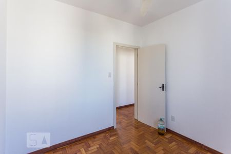 Quarto 1 de apartamento à venda com 3 quartos, 70m² em Cavalhada, Porto Alegre