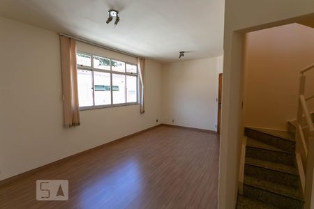 Sala de apartamento para alugar com 3 quartos, 160m² em Ouro Preto, Belo Horizonte