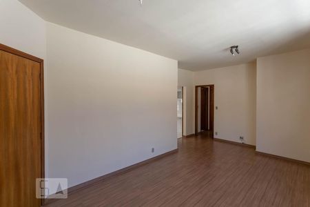 Sala de apartamento para alugar com 3 quartos, 160m² em Ouro Preto, Belo Horizonte