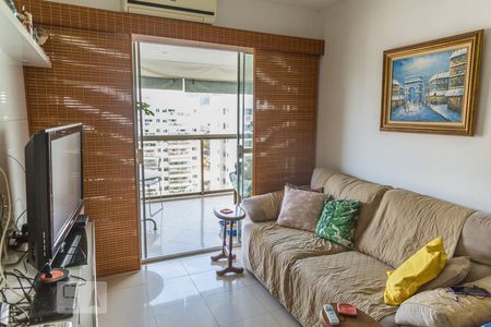 Sala 1 de apartamento para alugar com 4 quartos, 194m² em Jacarepaguá, Rio de Janeiro