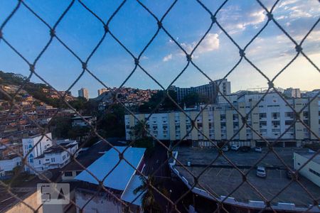 Vista da Suite de apartamento para alugar com 1 quarto, 48m² em Centro, Niterói