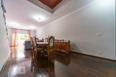 Sala de casa para alugar com 4 quartos, 200m² em Vila Valparaiso, Santo André