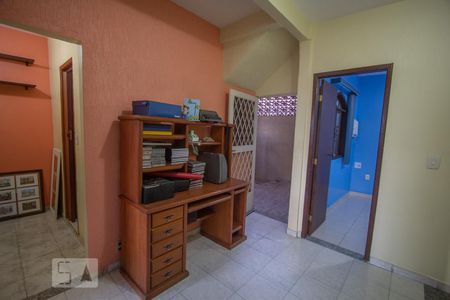 Hall social 2º andar de casa à venda com 5 quartos, 289m² em Ramos, Rio de Janeiro