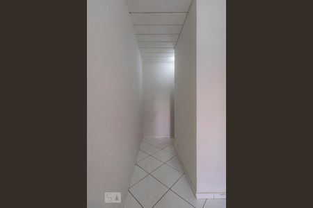 Corredor de apartamento para alugar com 1 quarto, 45m² em Sagrada Família, Belo Horizonte