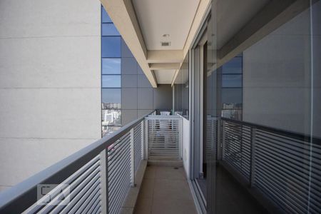 Sacada de kitnet/studio à venda com 1 quarto, 33m² em Centro, Osasco