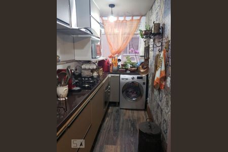 Cozinha e Área de Serviço de apartamento para alugar com 1 quarto, 44m² em Santo Antônio, Porto Alegre