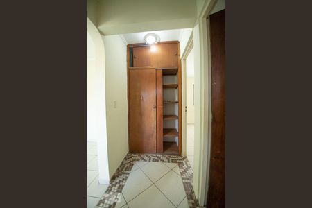 corredor de apartamento para alugar com 2 quartos, 52m² em Jardim Interlagos, Campinas